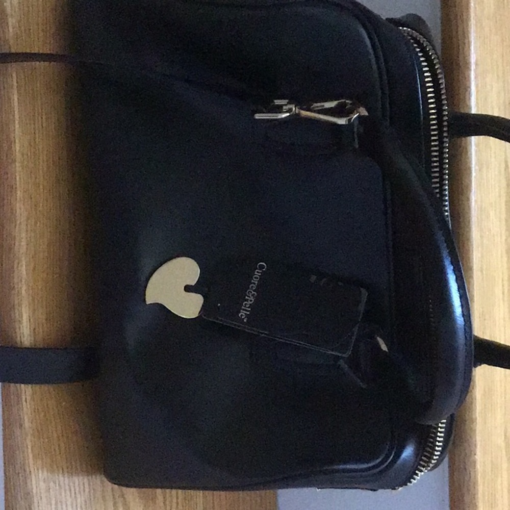 Cuore&pelle large black hand new